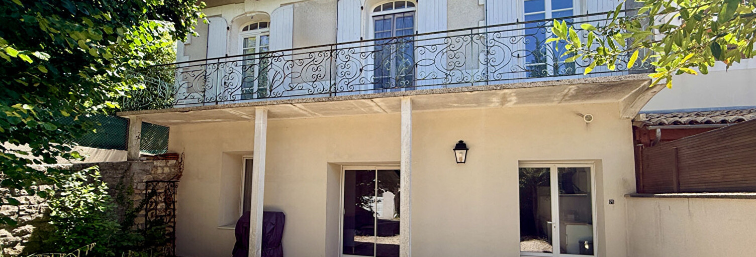 Maison 6 Pièces 115 m² à vendre à Angoulême (16000)