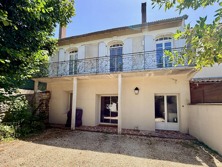 Maison Angoulême 6 pièce(s) 115 m2 — photo 1