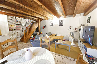 Appartement 3 pièces 900 €