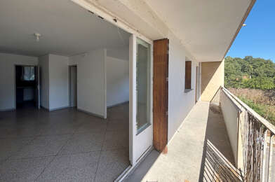 Appartement 4 pièces 162000 €