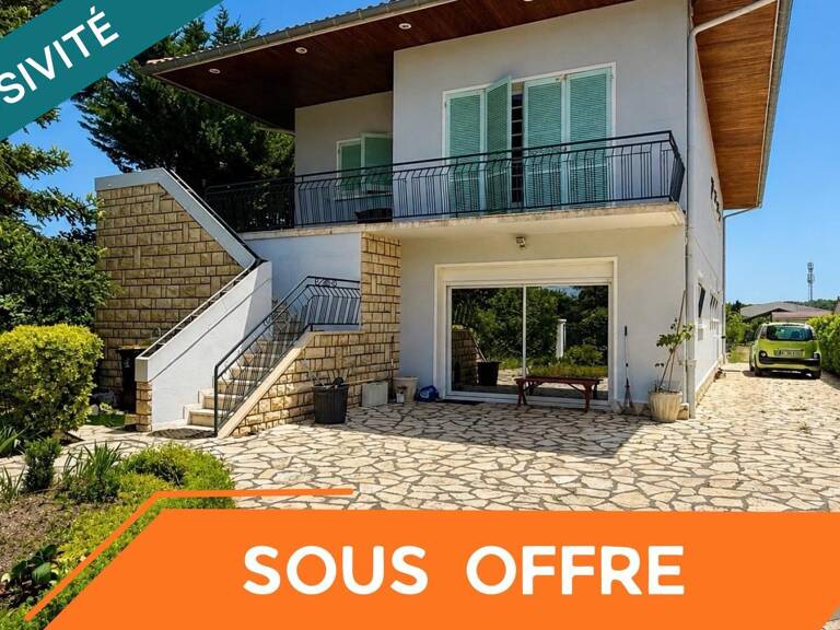 Maison 250 m² avec piscine couverte — photo 1