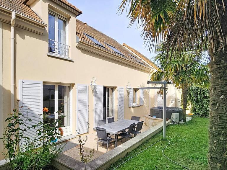 Maison 5 chambres, 3 salles d'eau — photo 1
