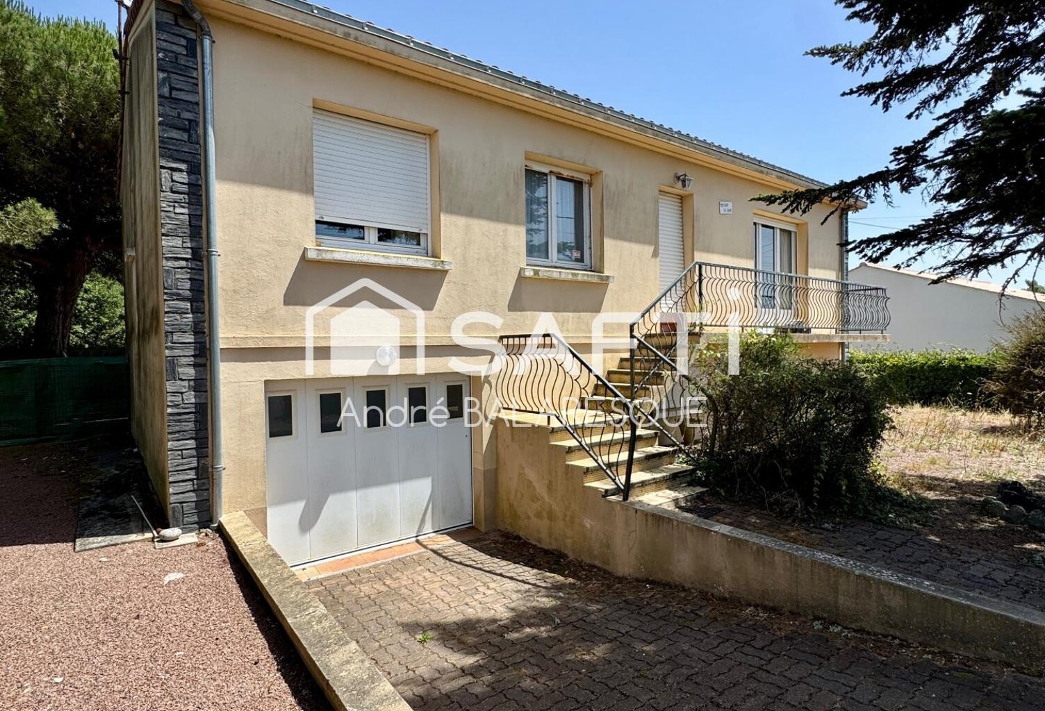Maison à repenser proche du centre du Château d'Olonne — photo 1