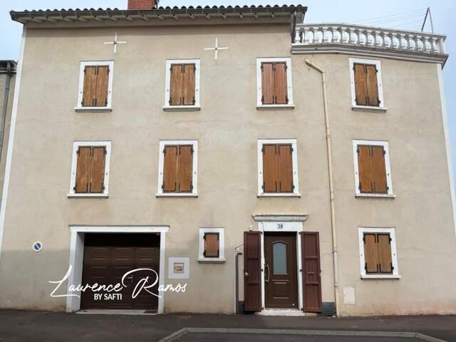 Charmante maison de ville avec garage — photo du bien