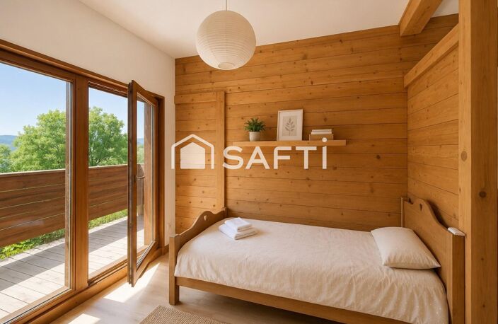 T3 dans un chalet de montagne avec jardin (environ 300m2) sur une parcelle de 7 687m2, à 5 minutes en voiture du centre. — photo 2