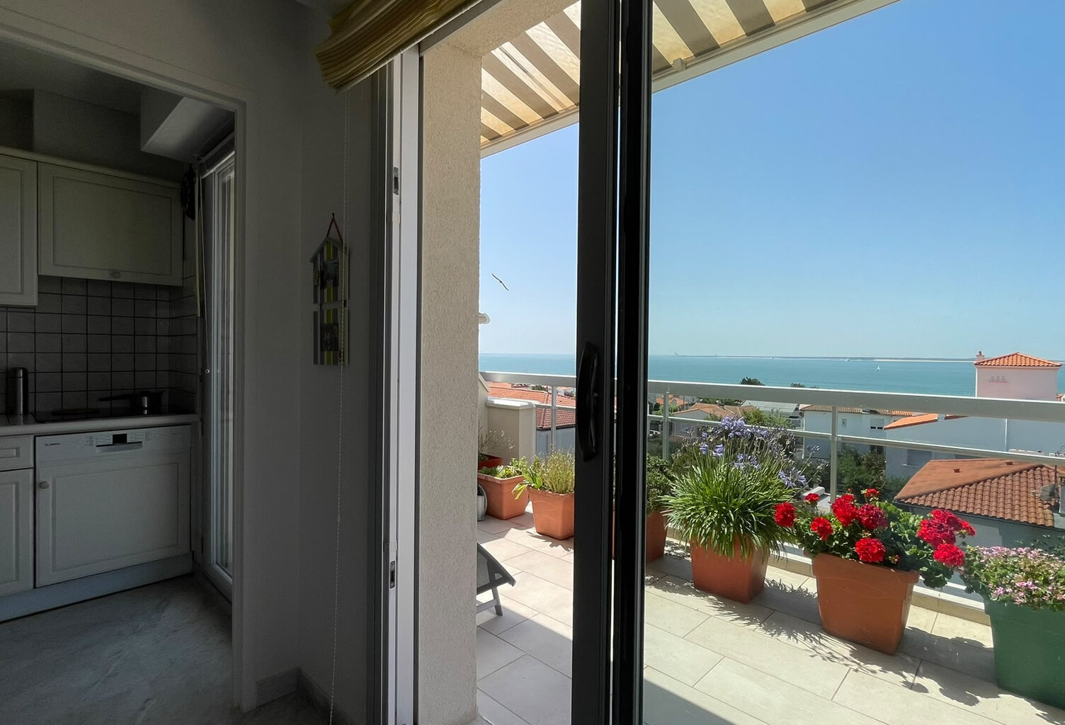 APPARTEMENT VUE MER — photo 1