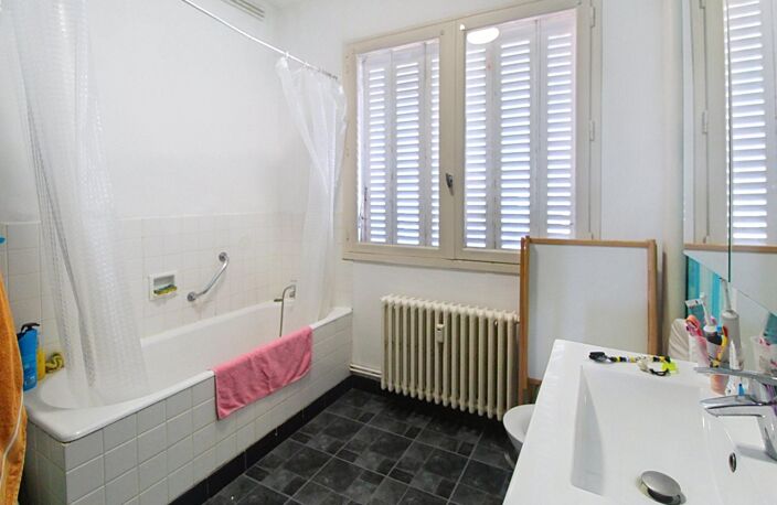 Appartement spacieux à Montceau-les-Mines, calme et pratique — photo 5