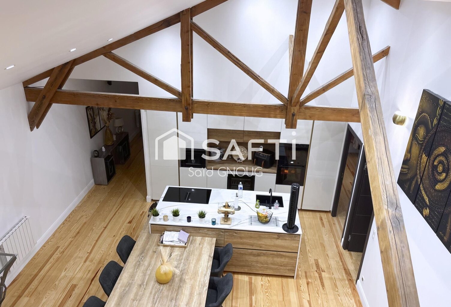 IMMEUBLE DE RAPPORT MIXTE - RENTABILITÉ IMMÉDIATE ET FORT POTENTIEL D'ÉVOLUTION — photo 1