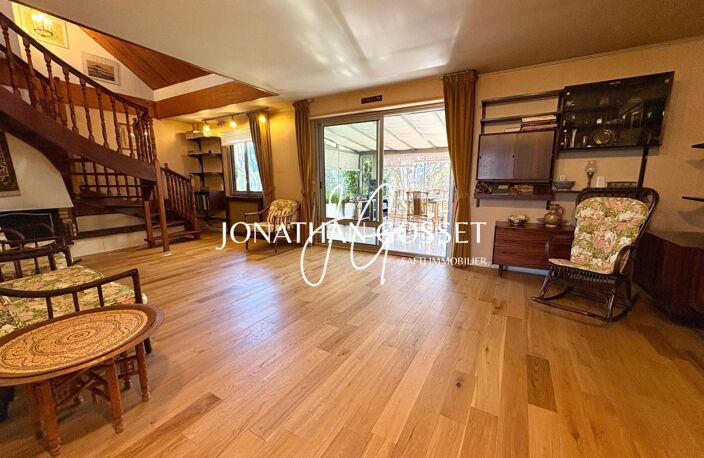 Poissy: Propriété familiale sur l'Ile de Migneaux 9pcs - 4ch - 262m² sur 1005m² de terrain — photo 5
