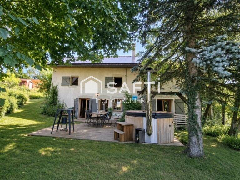 Maison avec terrain — photo 1