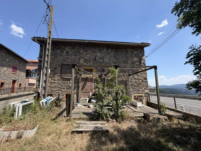 Maison 5 pièces avec terrain attenant — photo du bien