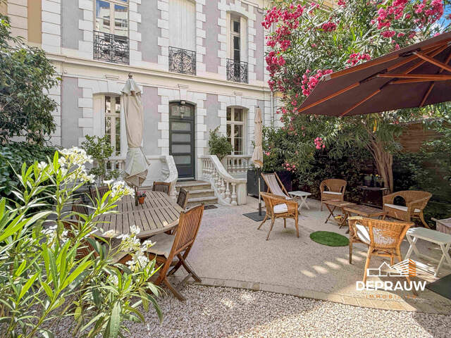 Élégante maison de caractère de 160 m2 avec jardin arboré de 100 m2 — photo du bien