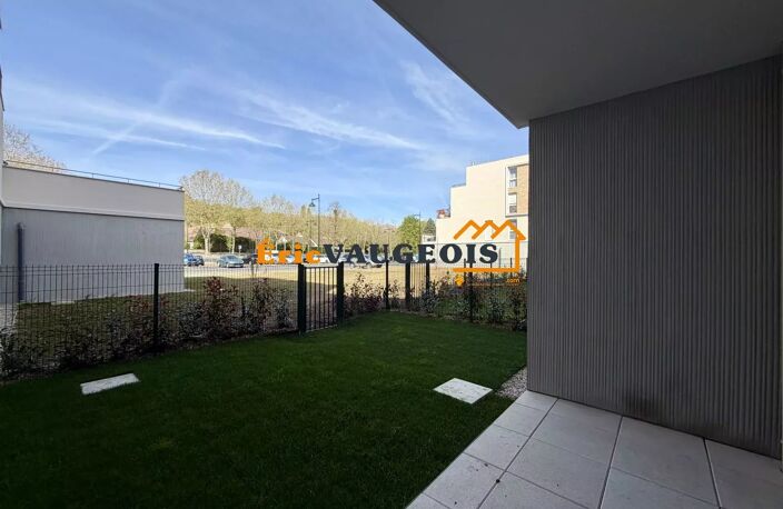 Appart F2 (DPE:C) 41 m². Jardin. Coulommiers Gare — photo 3