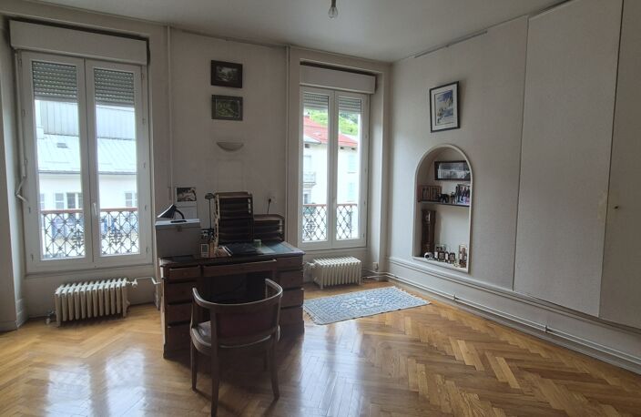 Vente Appartement 6 pièces — photo 2