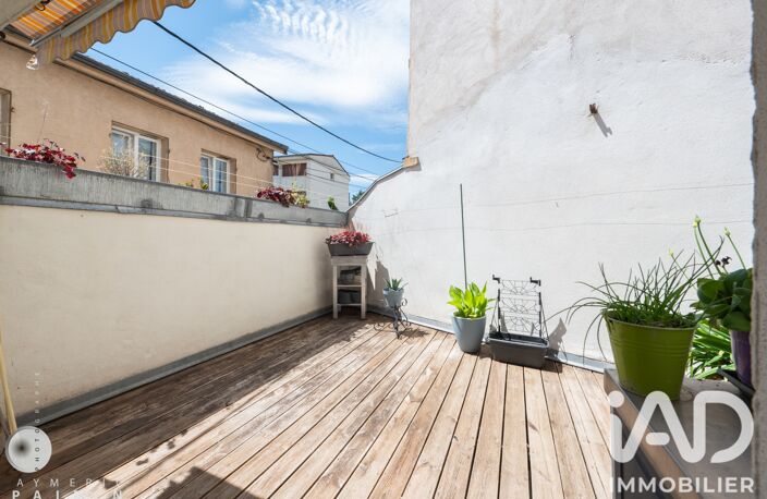 Vente Immeuble 379 m&sup2; — photo 2