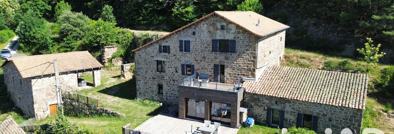 Maison 10 Pièces 295 m² à vendre à Saint-Jean-Roure (07160)