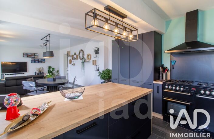 Vente Maison/villa 7 pièces — photo 3