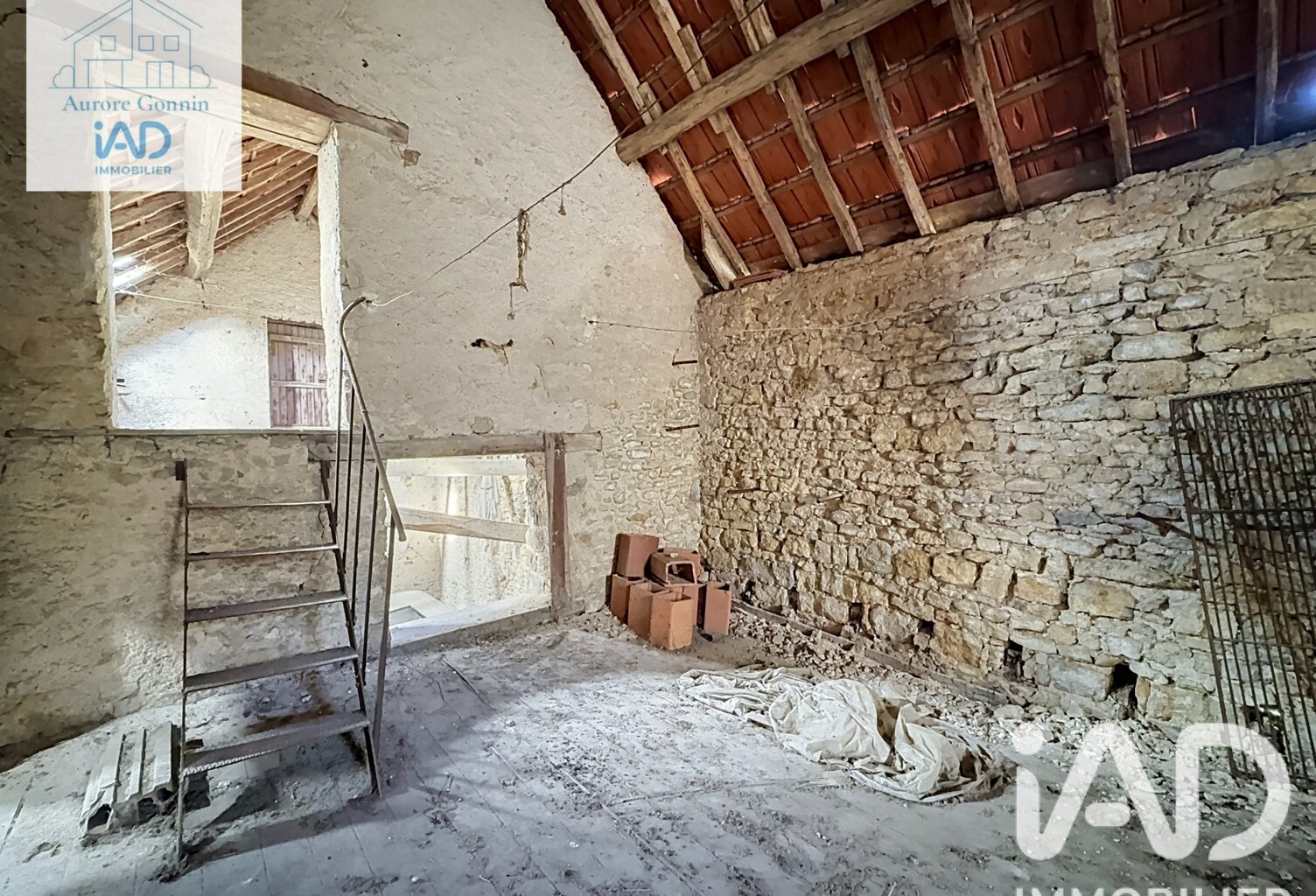 Vente Immeuble 400 m&sup2; — photo 1