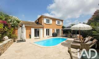 Maison 6 Pièces 153 m² à vendre à La Croix-Valmer (83420)
