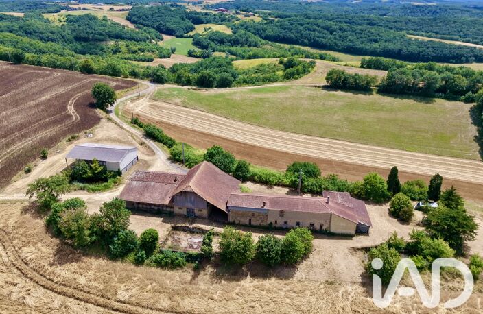 Vente Ferme 7 pièces — photo 2
