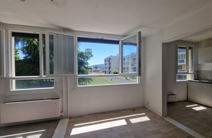 T1 bis 38.6 m2 très lumineux — photo 2
