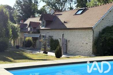 Maison 8 pièces 599900 €