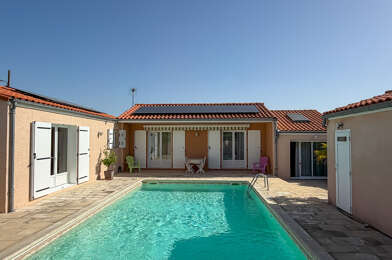 Maison 5 pièces 551200 €