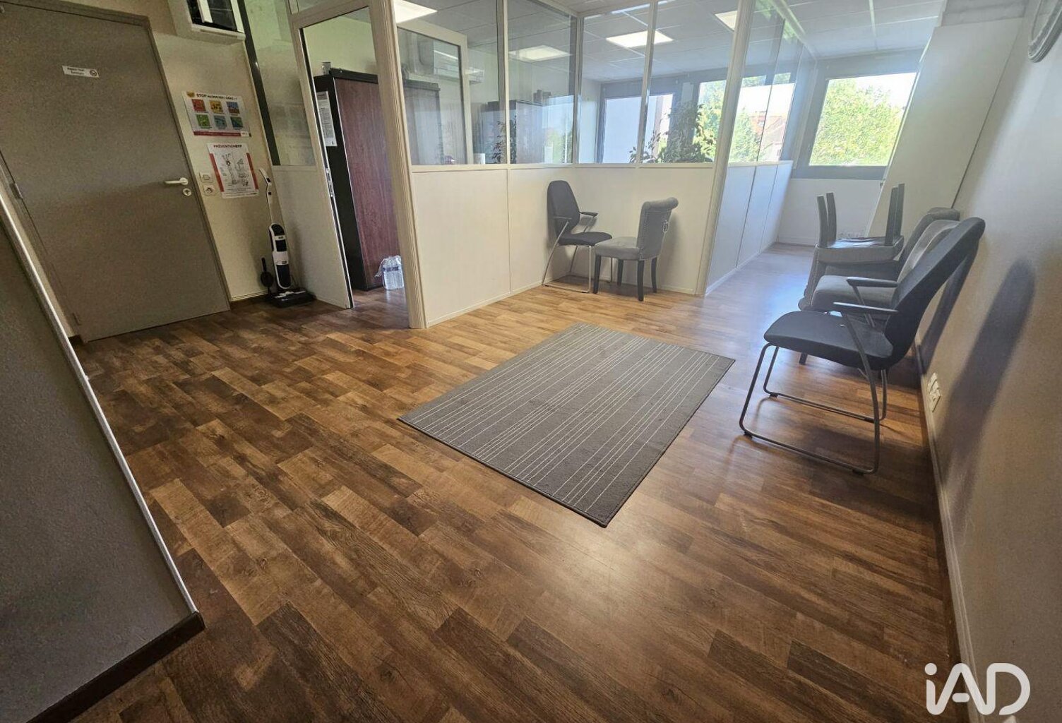 Vente Bureaux 46 m&sup2; — photo 1