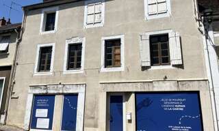 Immeuble   m² à vendre à Châteaumeillant (18370)