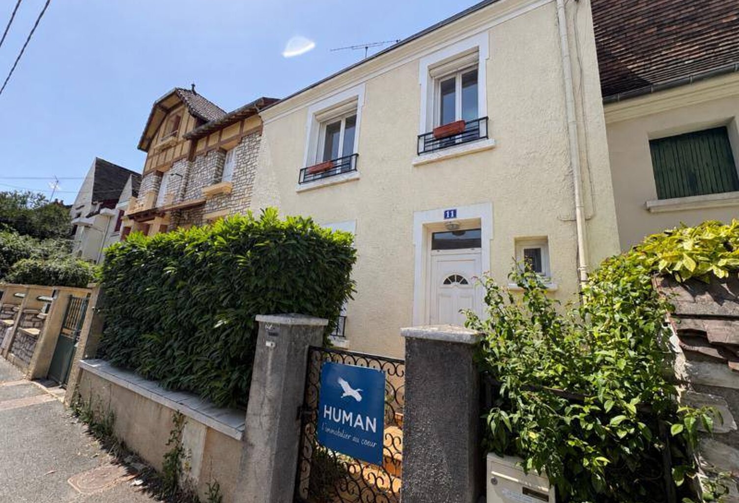 Maison de ville de 3 pièces principales — photo 1