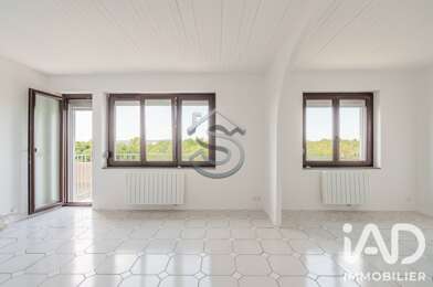 Appartement 4 pièces 113000 €