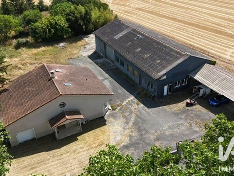 Vente Maison de campagne 7 pièces — photo 1