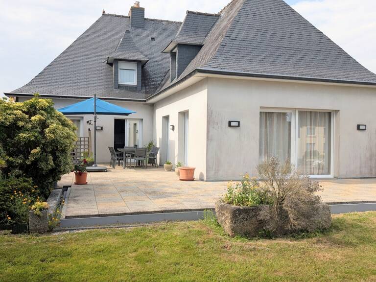 Vente Maison/villa 9 pièces — photo 1