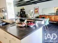 Vente Maison/villa 8 pièces — photo 2