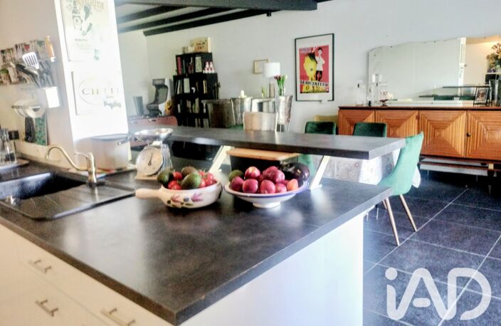 Vente Maison/villa 8 pièces — photo 2