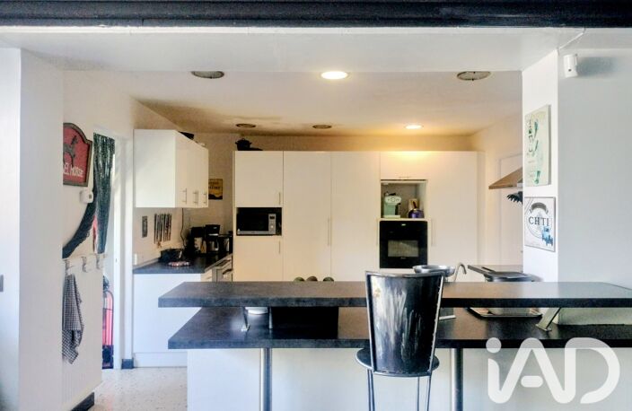 Vente Maison/villa 8 pièces — photo 3
