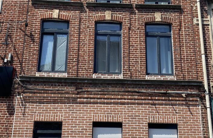 Vente Maison/villa 10 pièces — photo 2