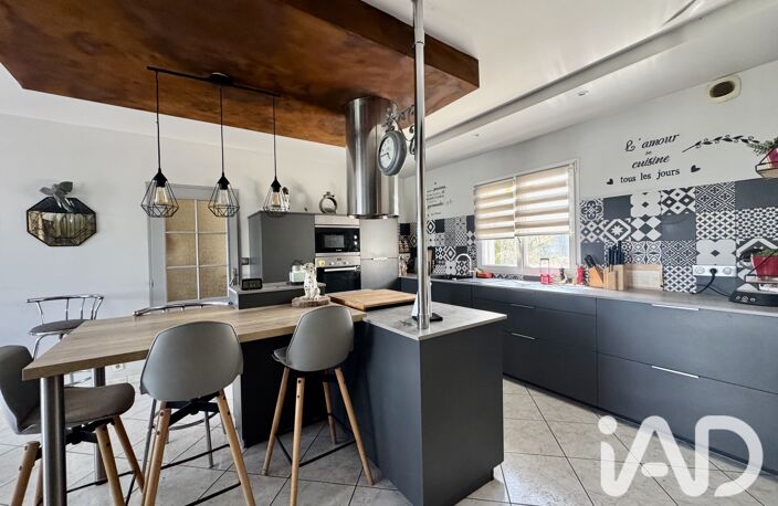 Vente Maison de campagne 8 pièces — photo 2