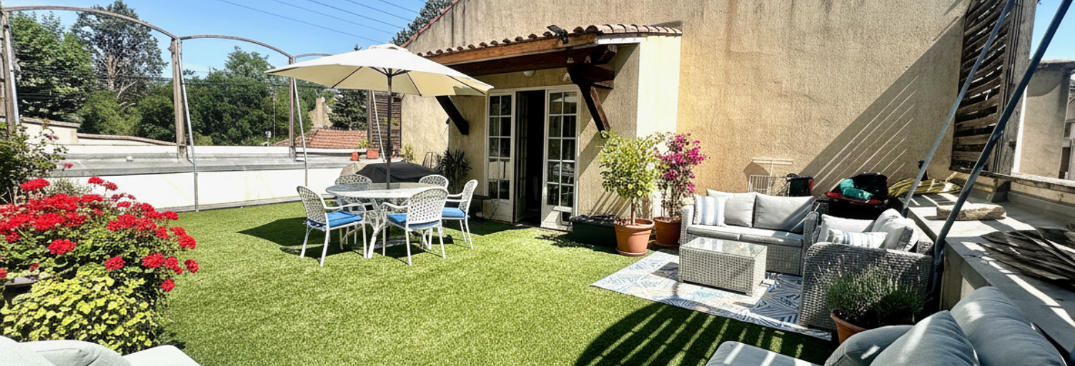Maison 6 Pièces 209 m² à vendre à Orange (84100)