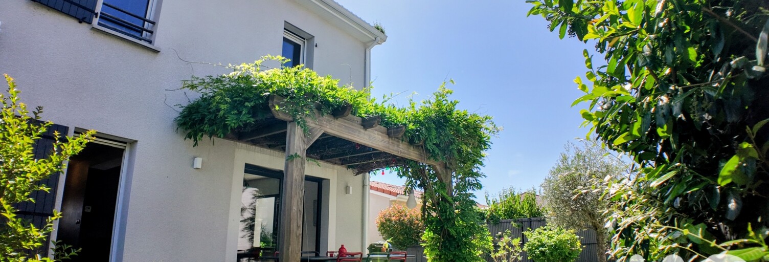 Maison 7 Pièces 120 m² à vendre à Saint-Just-Saint-Rambert (42170)