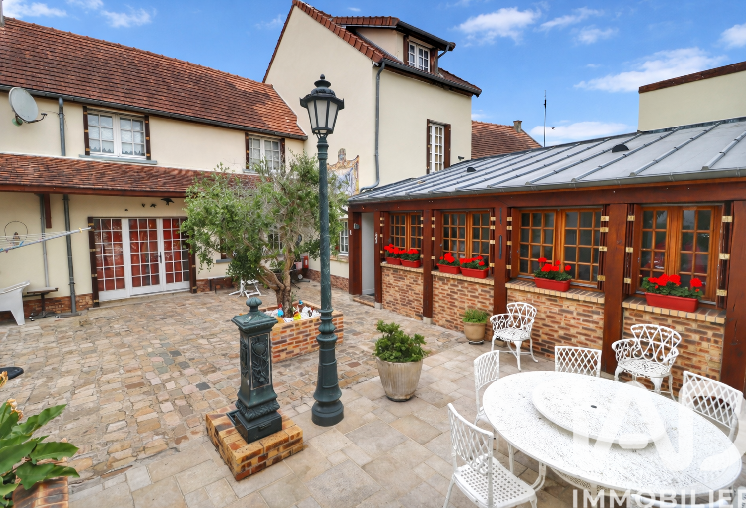 Vente Maison/villa 12 pièces — photo 1