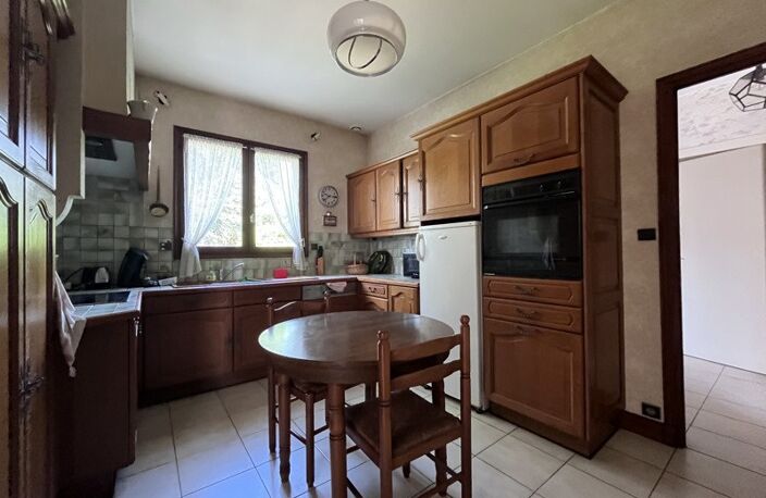 Vente maison 5 pièces 135 m² Périgny (17180) — photo 3