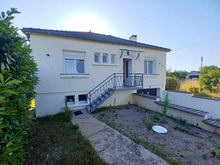 Pavillon élevé sur sous sol , indépendant, accès commerces, — photo 1