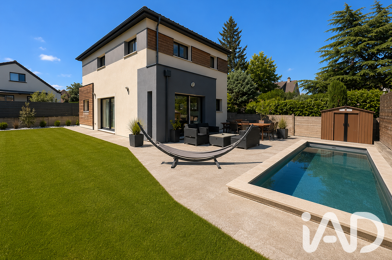 Maison 5 pièces 557900 €