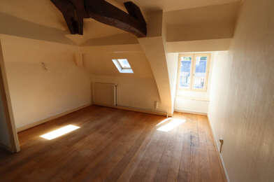 Appartement 1 pièces 300 €