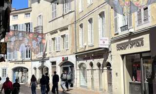 Commerce  136 m² à vendre à Bourg-en-Bresse (01000)