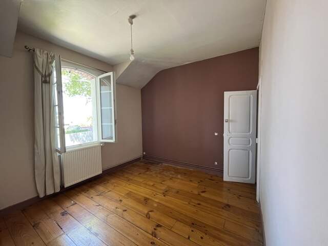 Maison de ville de 3 pièces principales — photo du bien