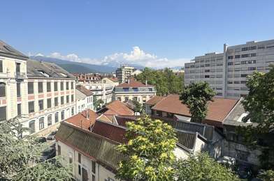 Appartement 3 pièces 220000 €