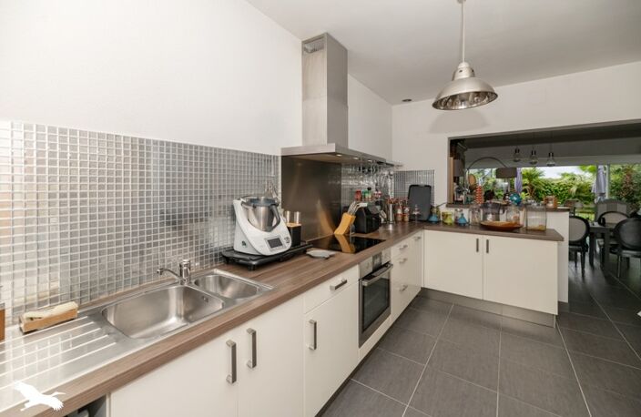Contemporaine de 5 pièces principales — photo 2
