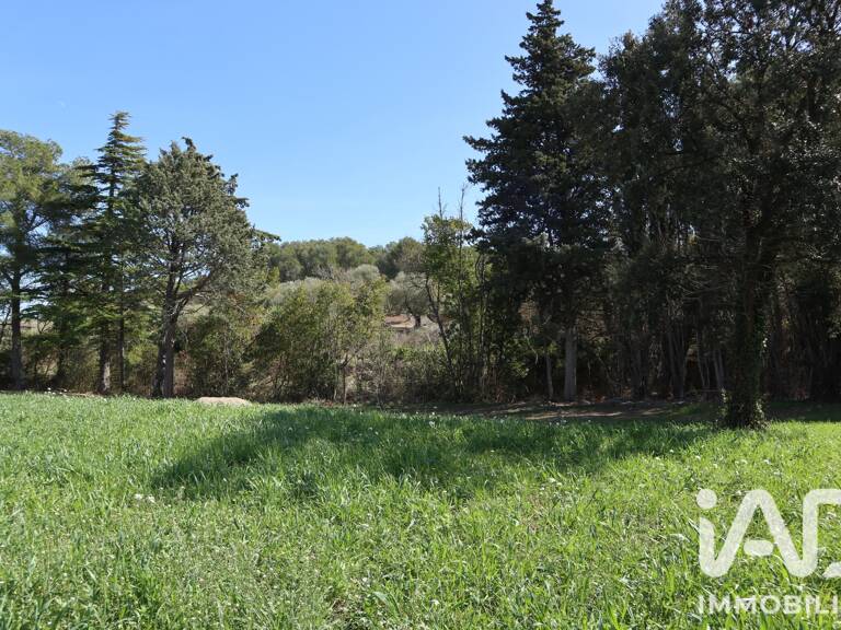 Vente Terrain à bâtir 697 m&sup2; — photo 1